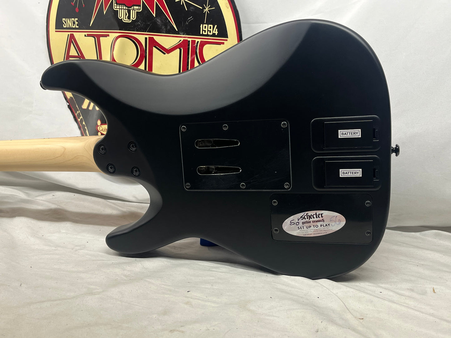 Schecter Diamond Series Sun Valley Super Shredder with Case