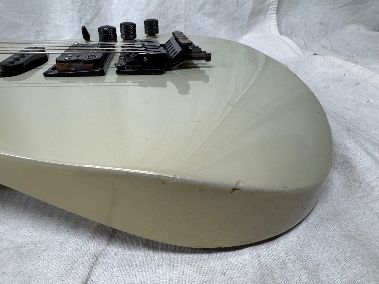 Kramer USA Pacer Custom II 2 Guitar with Gator Case