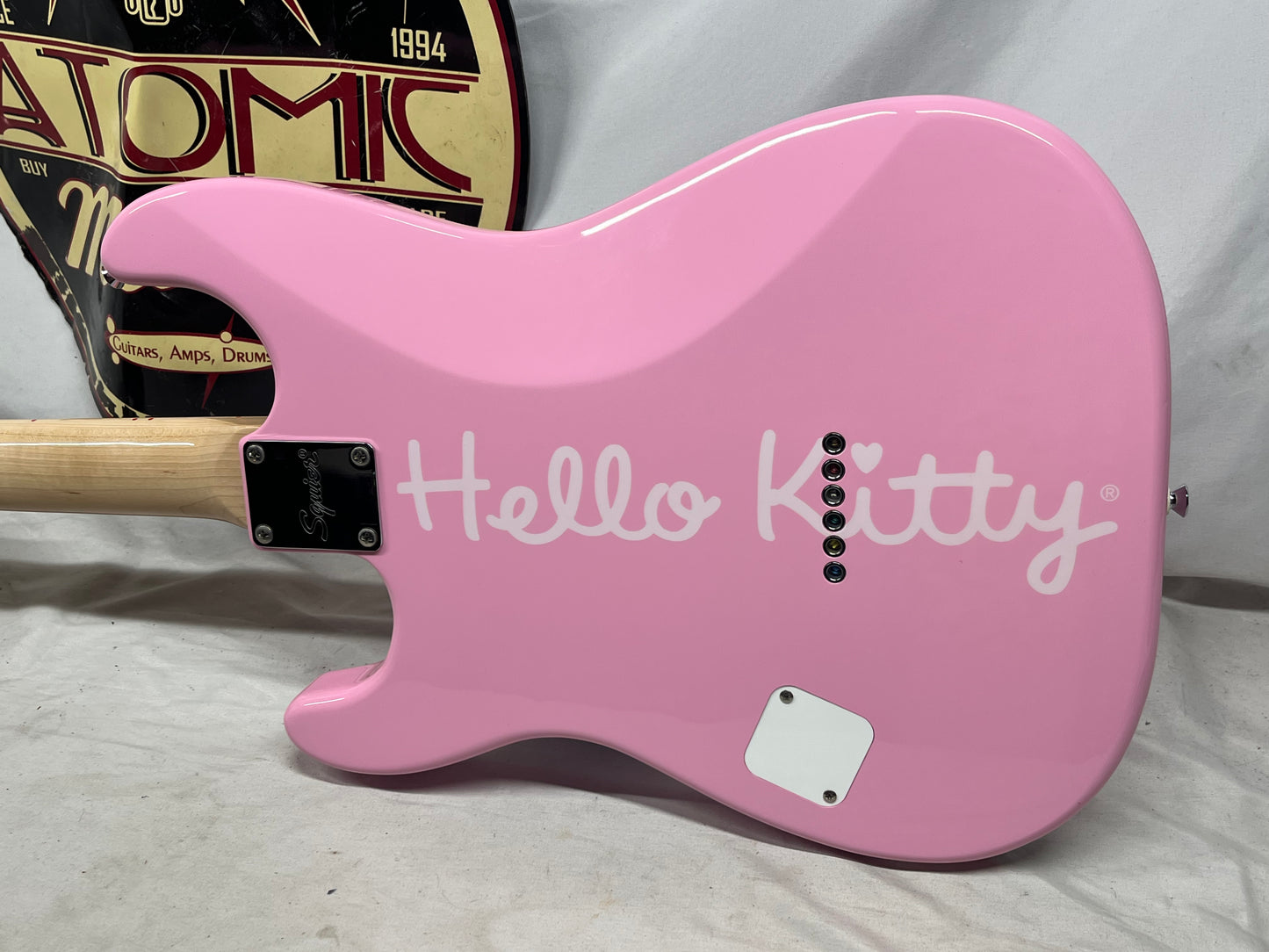 Squier by Fender x Hello Kitty Stratocaster Strat Electric Guitar 2024 with Hello Kitty Gig Bag - Pink