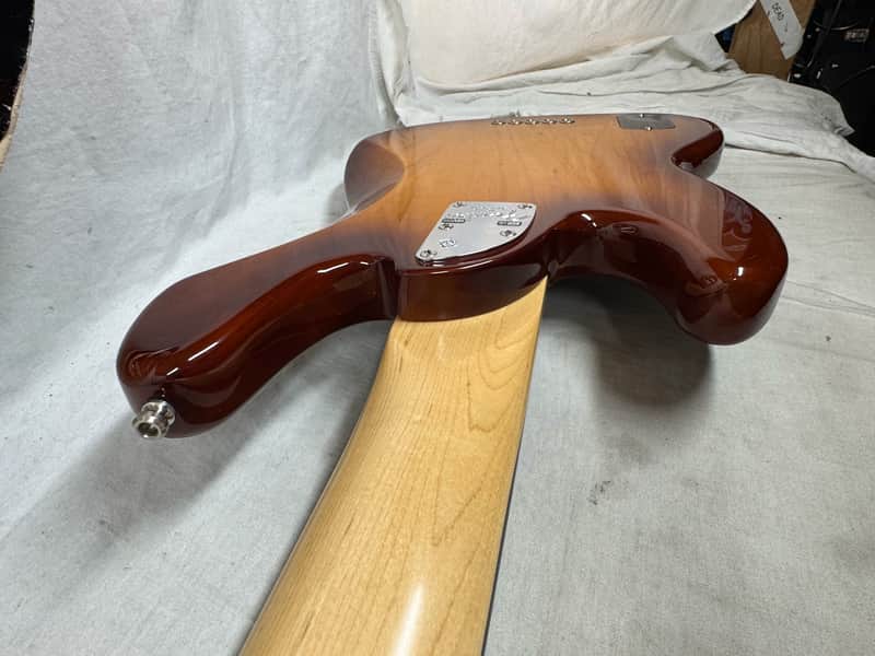 Fender American Elite Jazz Bass V Ash 5-string J-Bass - Image 24