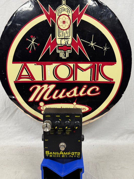 Tech 21 SansAmp GT2 gt 2 v2 Guitar Tube Amp / Cab Emulator / Preamp / Overdrive / Boost Pedal - 1 replaced knob