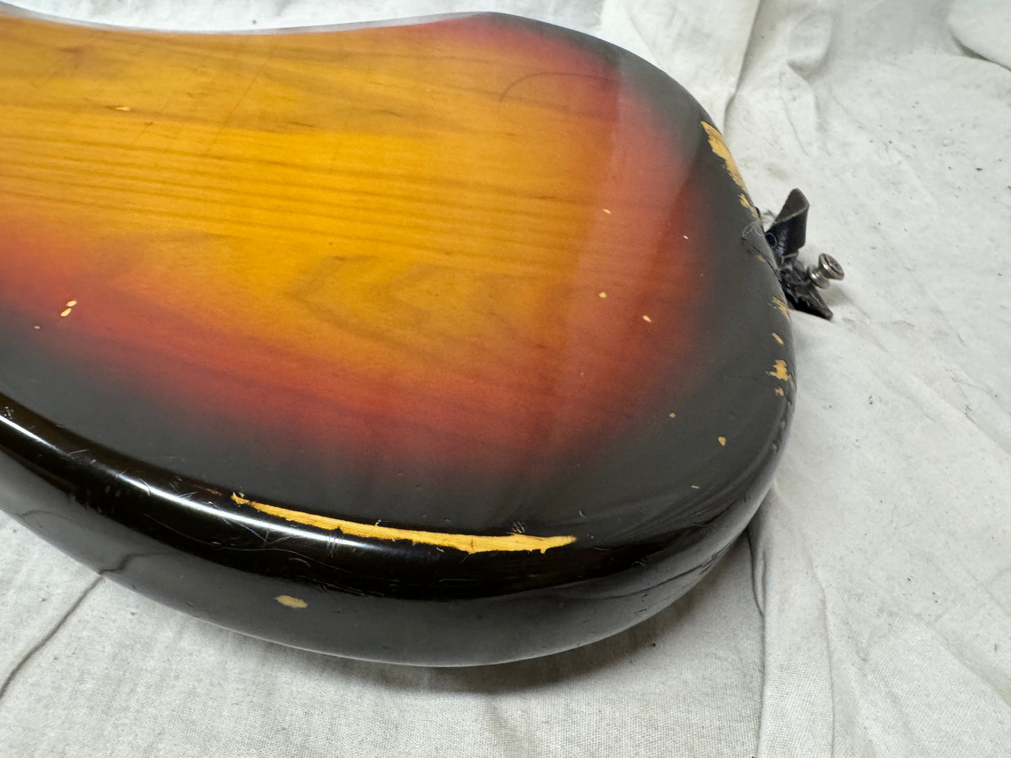 Fender PARTS BASS ? Fretless Precision Bass 4-string P-Bass with Case 1970s - 3-Color Sunburst / Maple neck