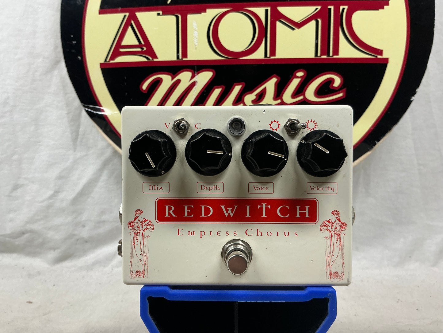 Red Witch Empress Chorus Pedal