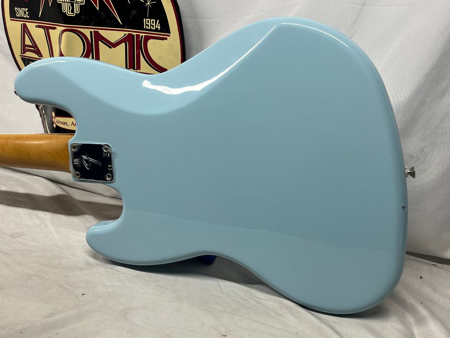 Fender Gold Foil Jazz Bass 4-String Electric Bass - Sonic Blue