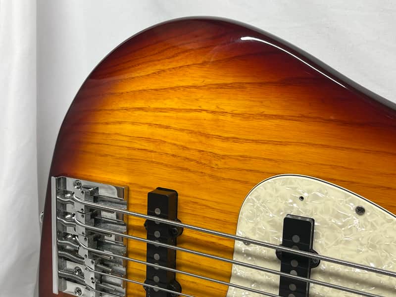 Sire Marcus Miller V8 5-String Electric Bass - Image 4