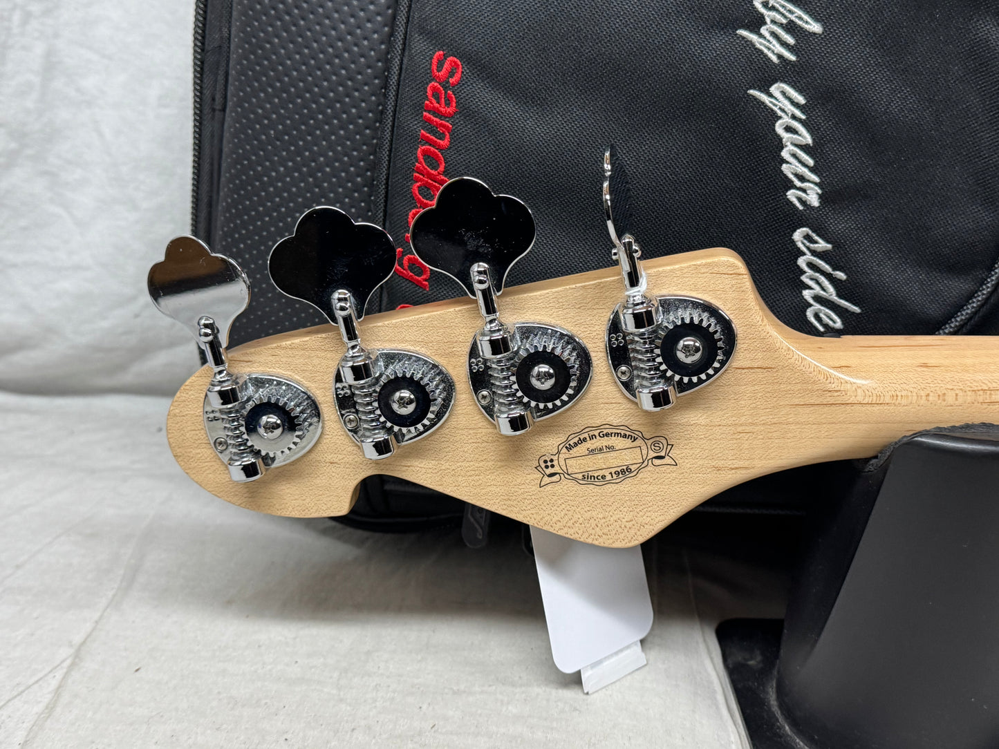 Sandberg California TT-4 tt4 SL Superlight 4-string Bass with Gig Bag