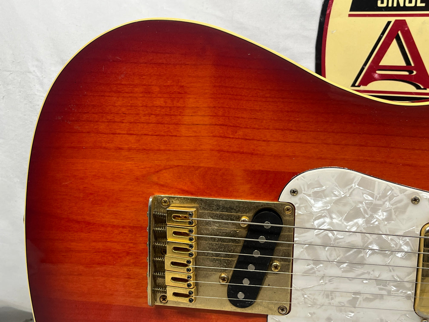 Yamaha Pacifica 302-S Singlecut Electric Guitar - Cherry Sunburst