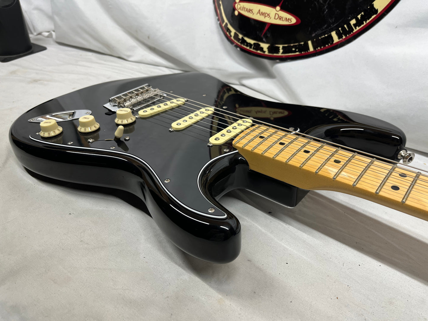 Fender Special Edition Player Stratocaster strat Electric Guitar MIM - Made in Mexico - Black