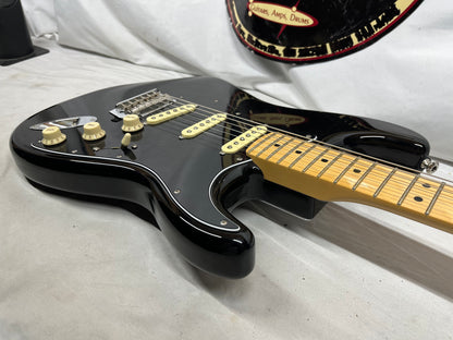 Fender Special Edition Player Stratocaster strat Electric Guitar MIM - Made in Mexico - Black