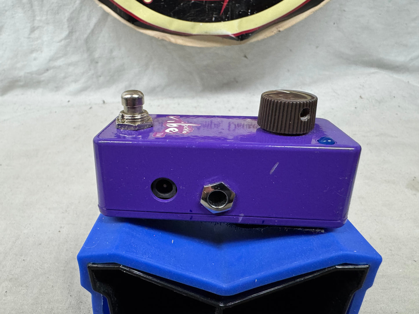 Lovepedal Pickle Vibe Vibrato Pedal - Purple
