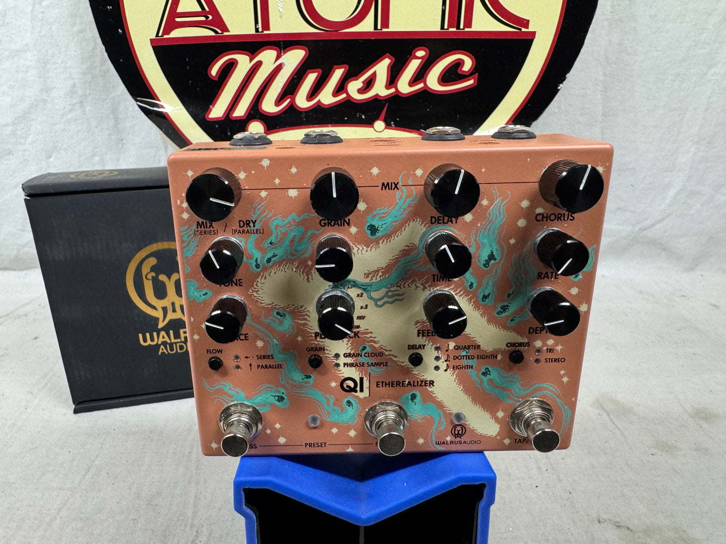 Walrus Audio Qi Etherealizer Delay Chorus Reverb Multi-Effects Pedal with Box - Terracotta