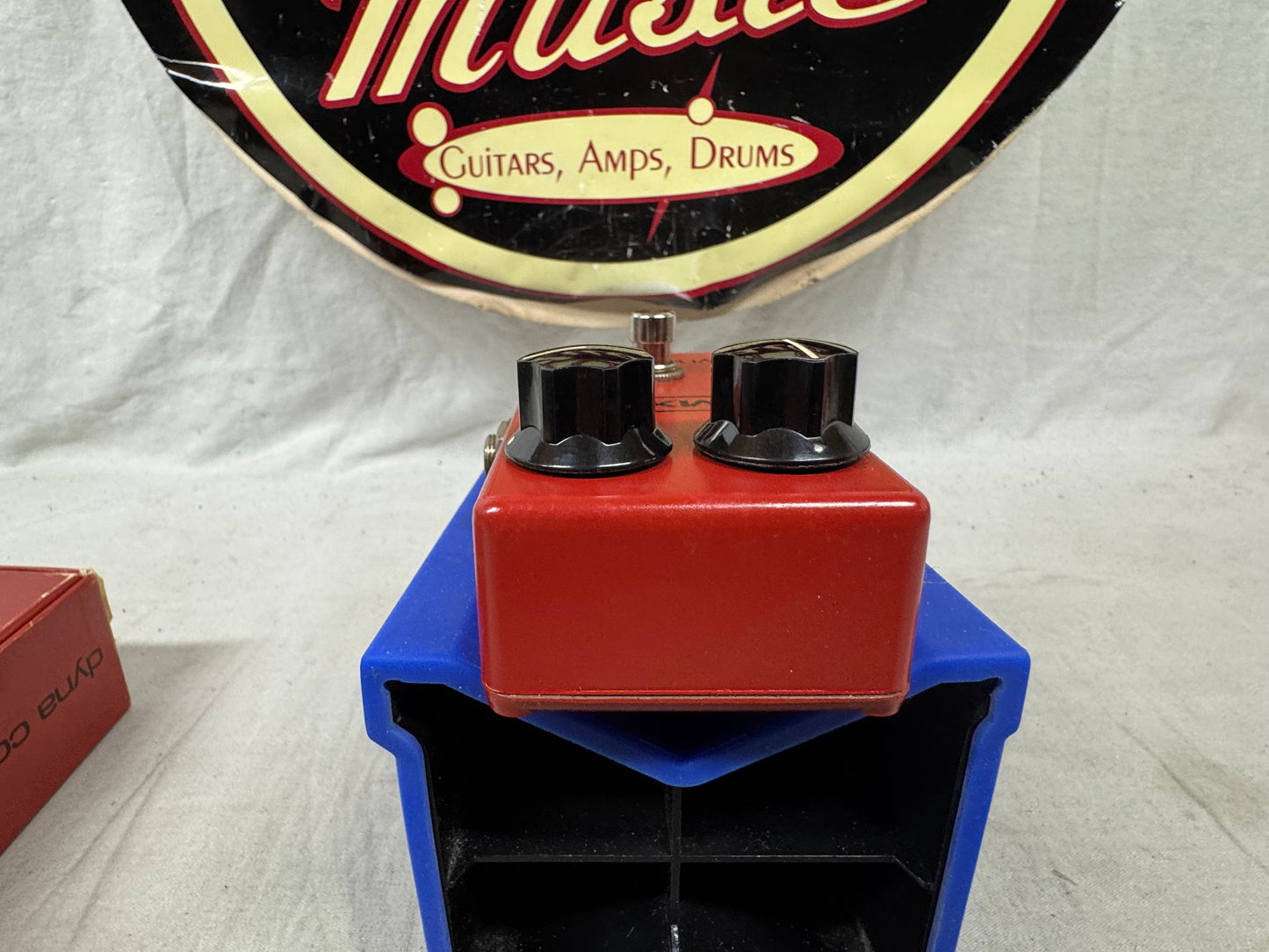MXR MX-102 mx102 Dyna Comp Compressor Pedal with Box pot codes date to 1977