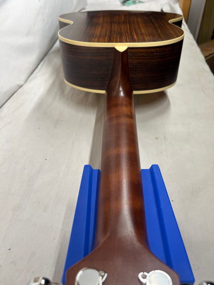 Wechter 1730 Acoustic Guitar