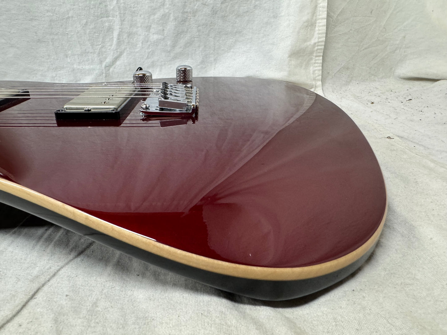 Suhr Pete Thorn SS Standard Signature Guitar with Case - Garnet Red