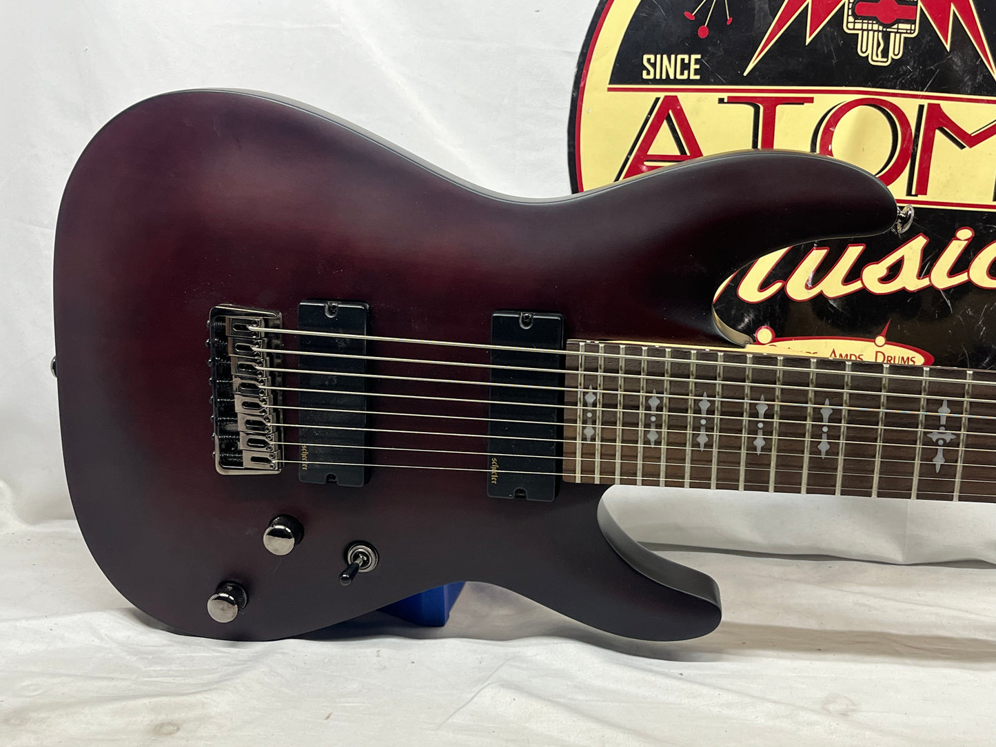 Schecter Omen-8 8-String Doublecut Electric Guitar