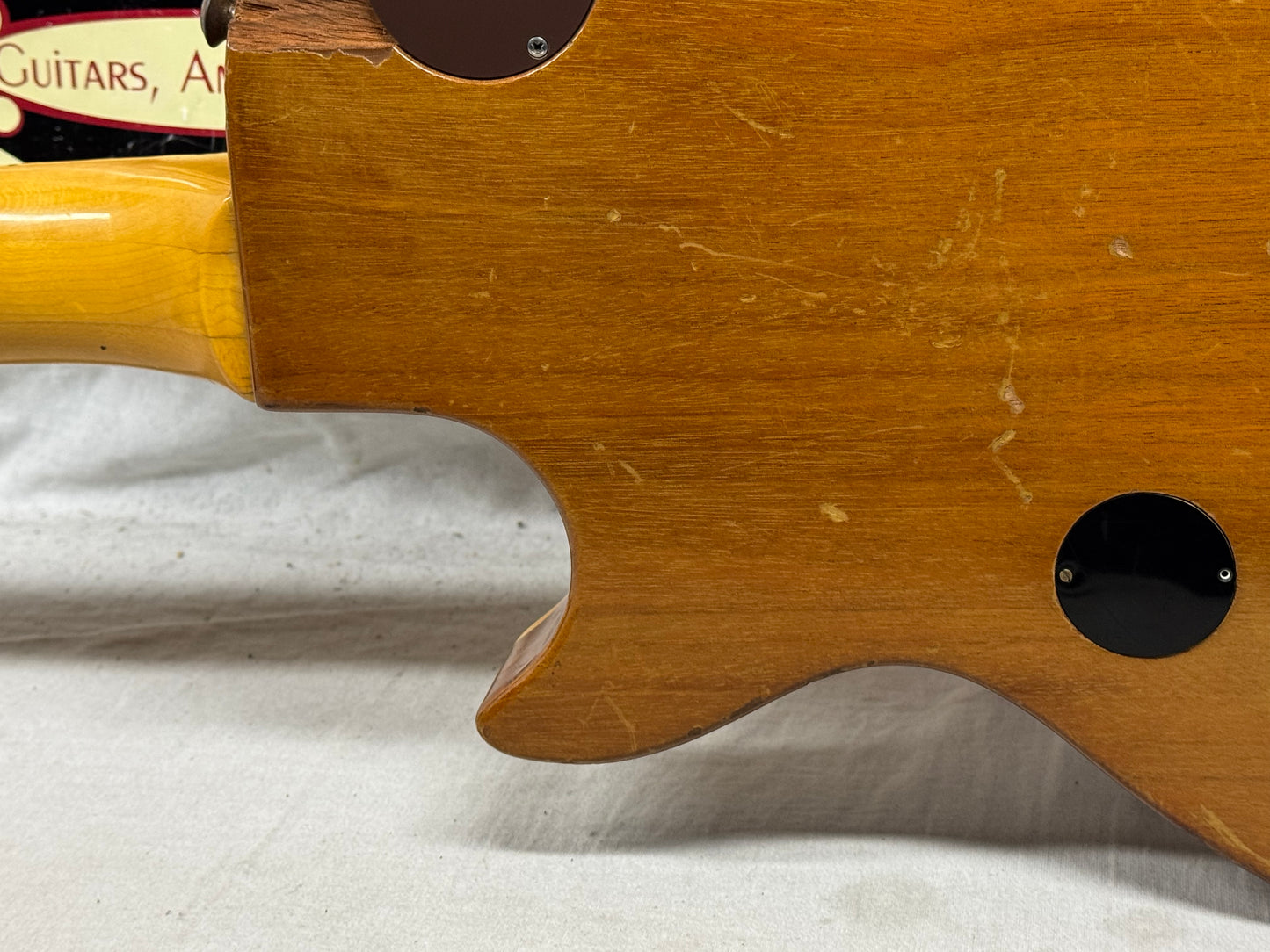 Gibson Les Paul Deluxe with Case 1976