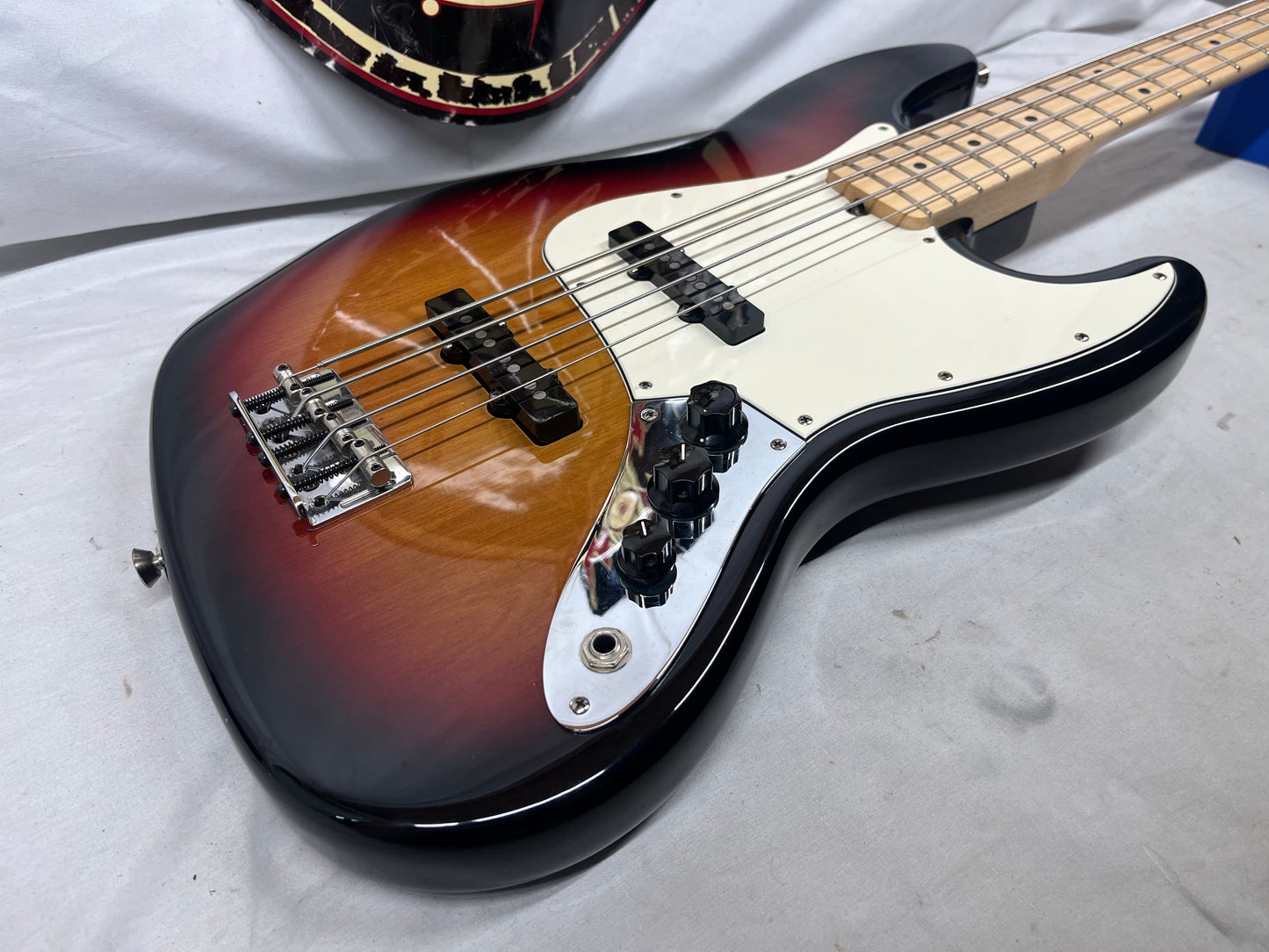 Fender American 4-String Electric Jazz Bass 2007 - 3-Color Sunburst
