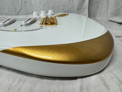 Fender MIJ Ken L’arc-en-Ci Signature Experiment #1 no. 1 Stratocaster Guitar with Case 2024 - Polar White / Maple neck