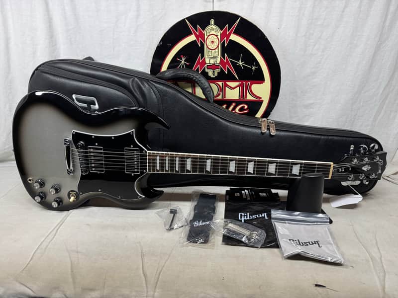 Gibson SG Standard Guitar with Gig Bag