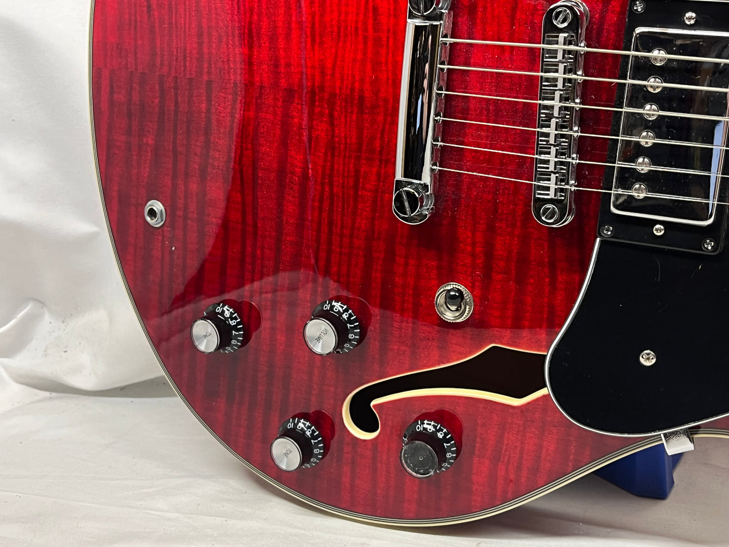 Sire Larry Carlton H7 Semi-Hollow Body Electric Guitar
