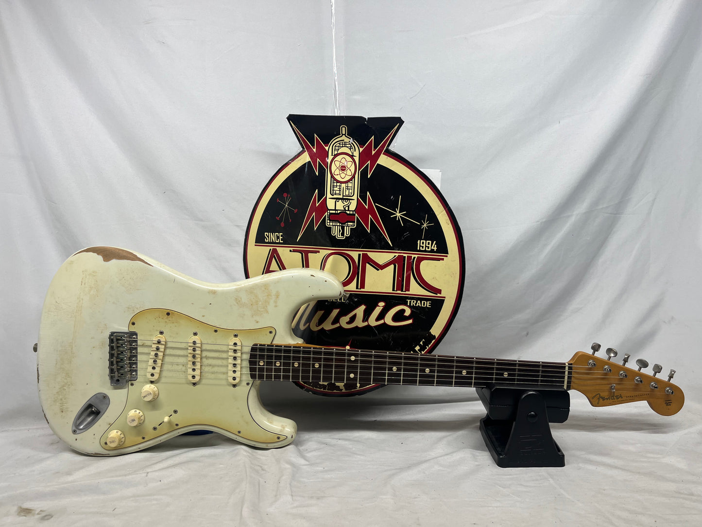 Fender Road Worn '60s Stratocaster Strat Electric Guitar 2010 - Olympic White