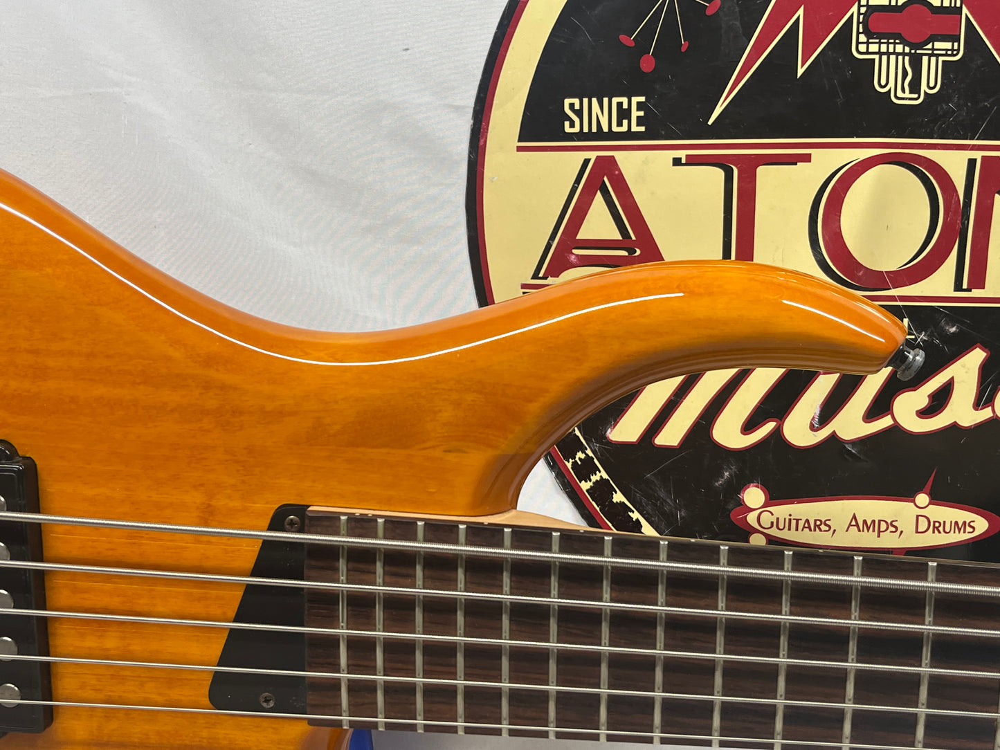 MTD Kingston 5-String Electric Bass