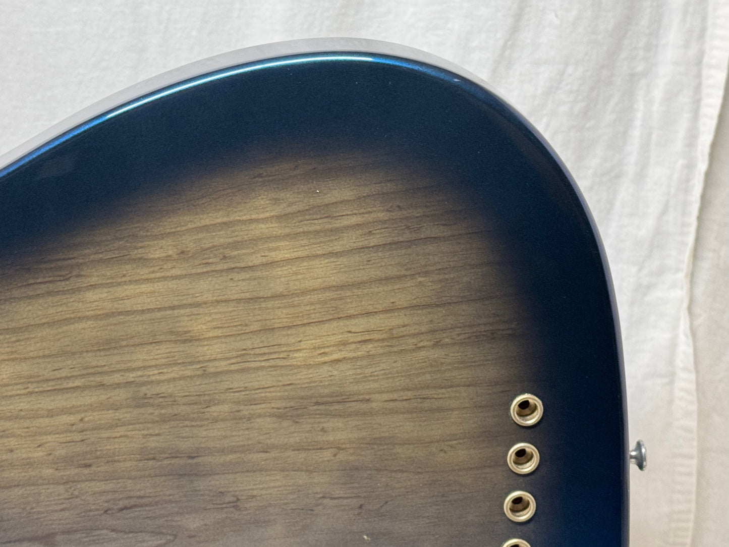 Fender TNB-110SPL TNB SPL J-Craft Thinline Telecaster Bass Special 4-string Semi-Hollowbody Bass 2002 - 2004 - Blue Violet Burst