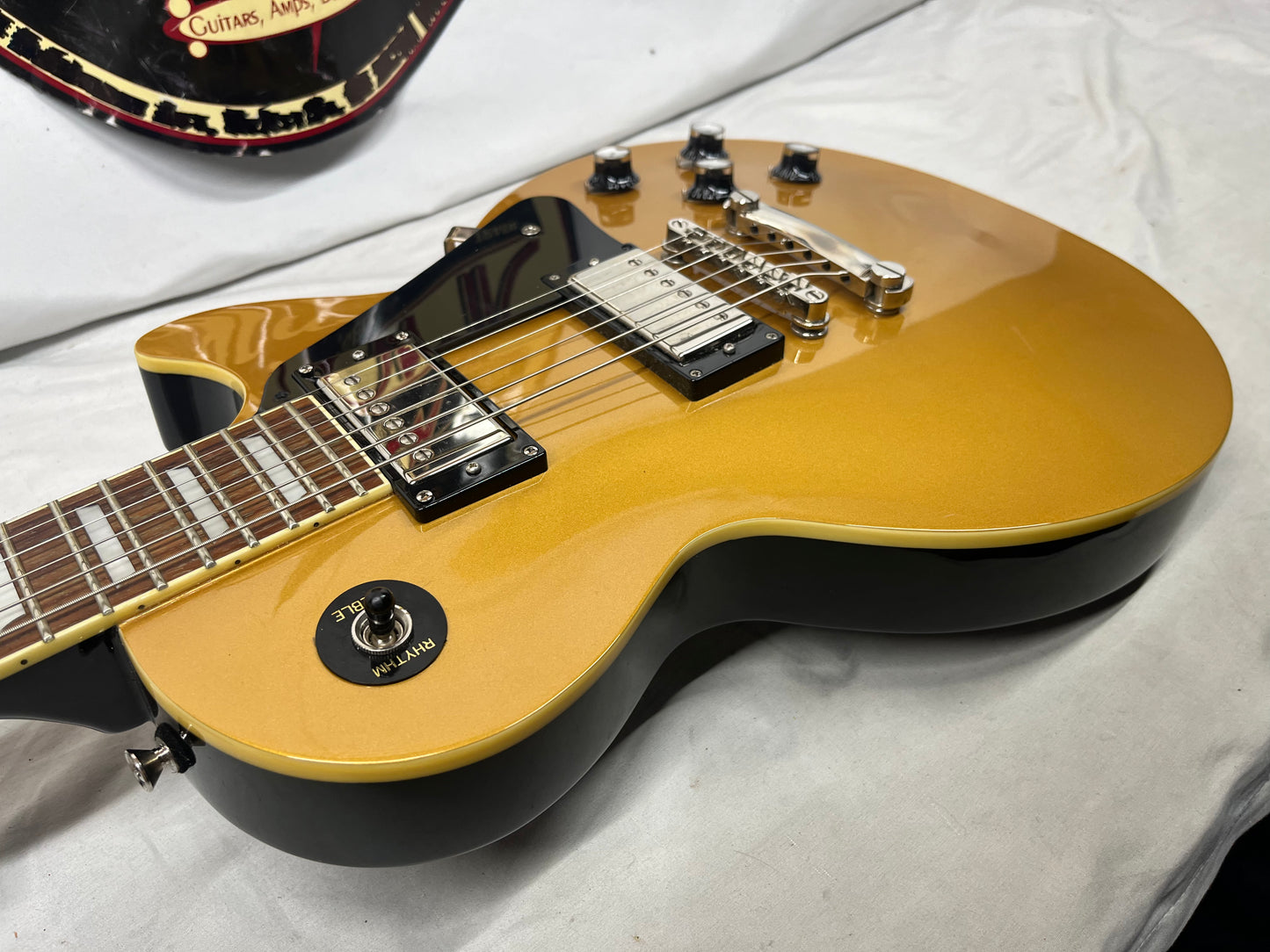 Epiphone Joe Bonamassa Singature Les Paul Singlecut Electric Guitar with Case - Goldtop