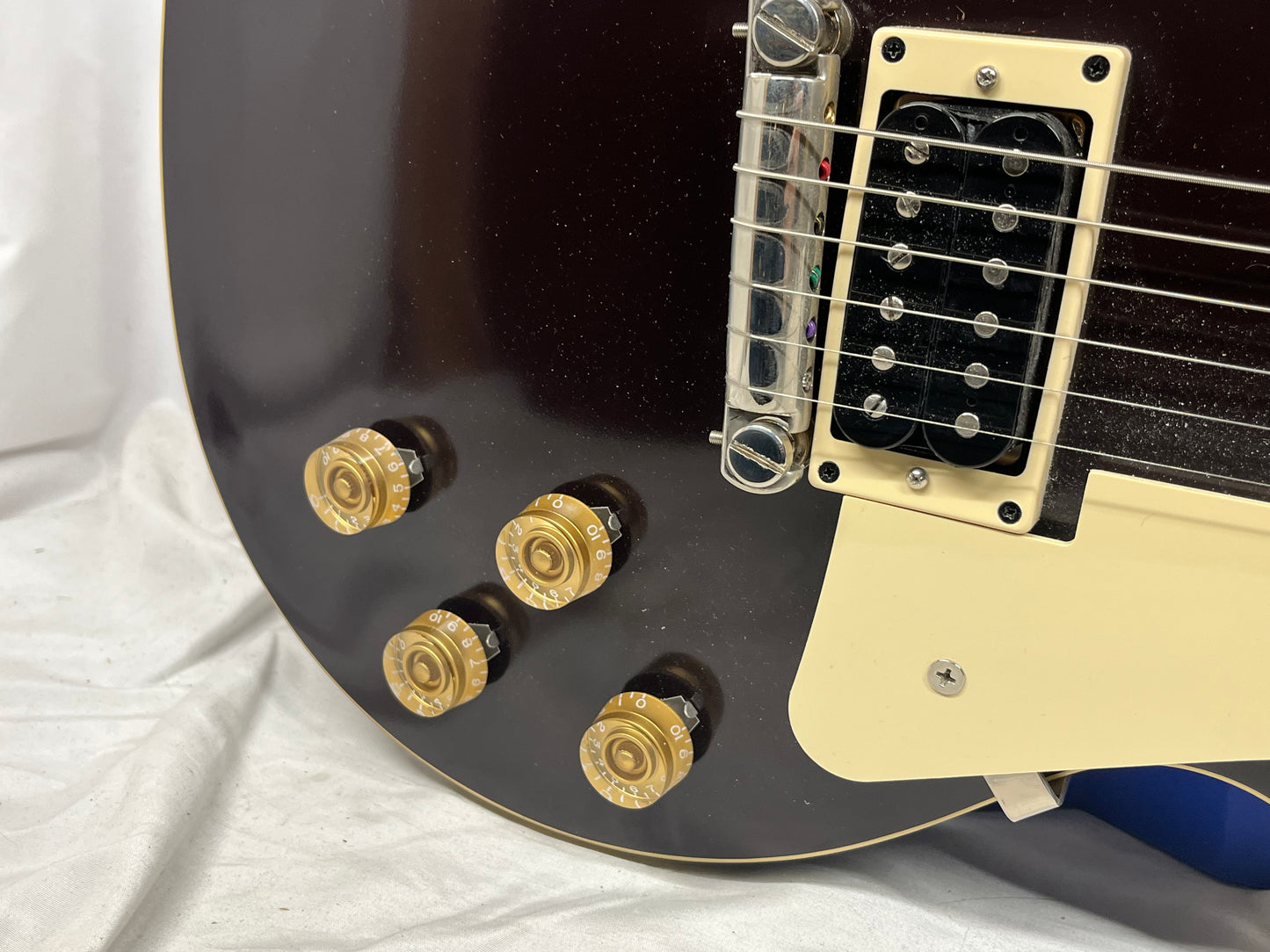 Epiphone Jeff Beck Signature Series Les Paul Standard Electric Guitar with Hard Case - Oxblood