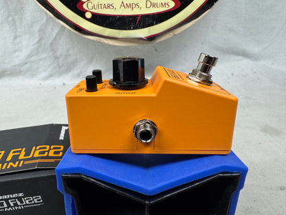Ibanez 850 Fuzz Mini Fuzz Pedal with Box