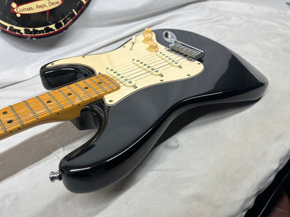 Fender USA Stratocaster Strat Electric Guitar with Case 1987