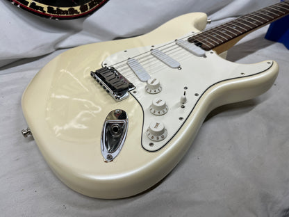 Fender American Elite Stratocaster Strat Electric Guitar - Olympic Pearl