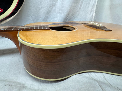 Gibson J-45 j45 Studio Jumbo Acoustic Guitar with Road Runner Case 2019