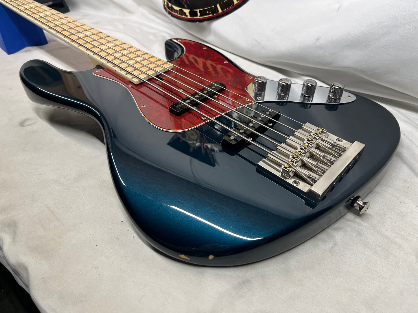 Crews Maniac Sound JB2005 5-String J-Style Electric Bass