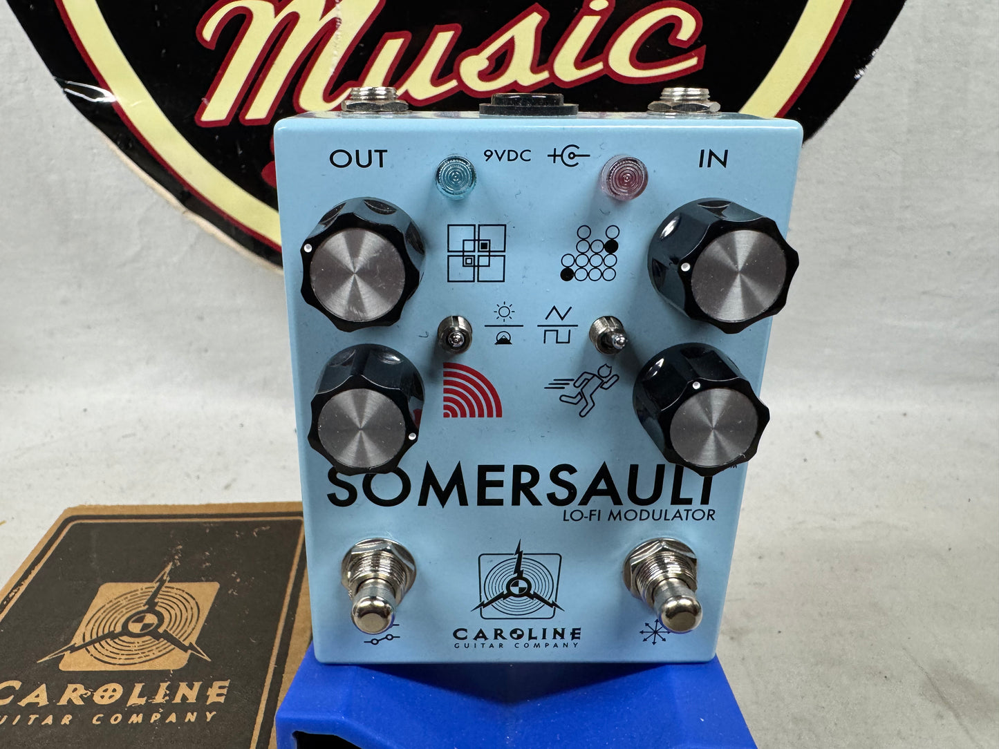 Caroline Guitar Company Somersault Lo-Fi Modulator Chorus Vibrato Rotary Pedal with Box