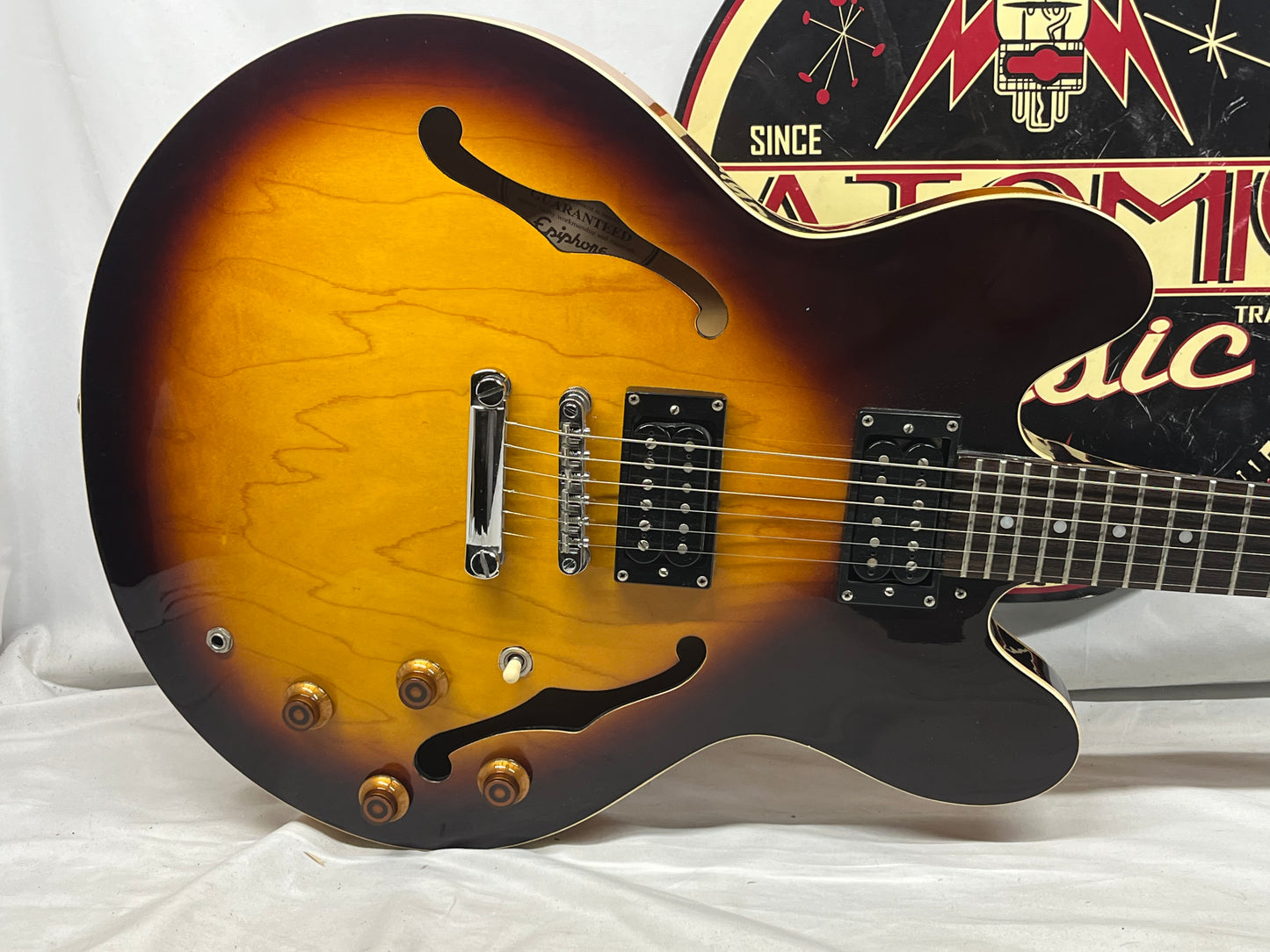 Epiphone Dot Semi-Hollow Body Electric Guitar