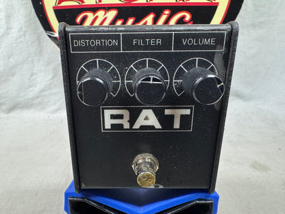 ProCo The Rat 2 Distortion Pedal - modified by Kinnatone - LM308 OpAmp Chip - missing rubber feet