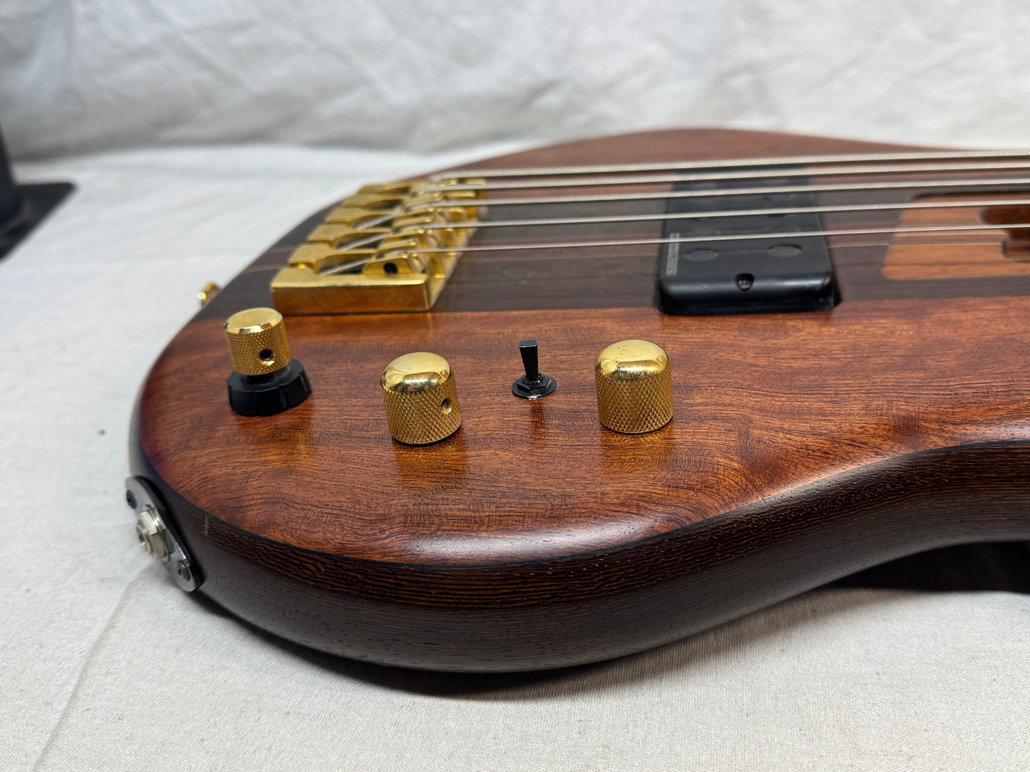 Warrior Prototype 5-string Bass