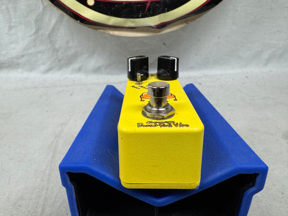 Effects Bakery Japanese Buttery Roll Vibe Vibrato Rotary Pedal