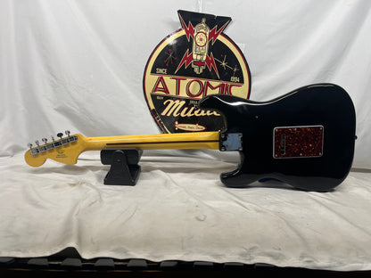 Squier Vintage Modified '70s Stratocaster Strat Electric Guitar - Black