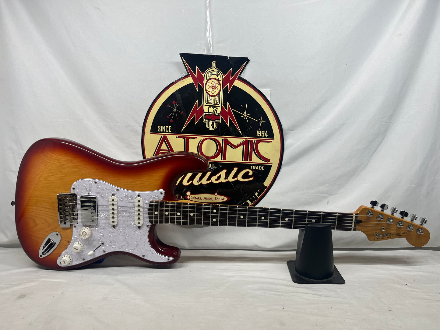 Fender GC Prop Standard Stratocaster strat HSS Electric Guitar - Sienna Sunburst