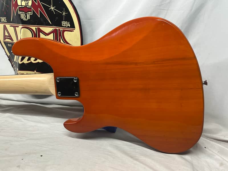 woofy basses Poodle 5 5-String Electric Bass - Image 11