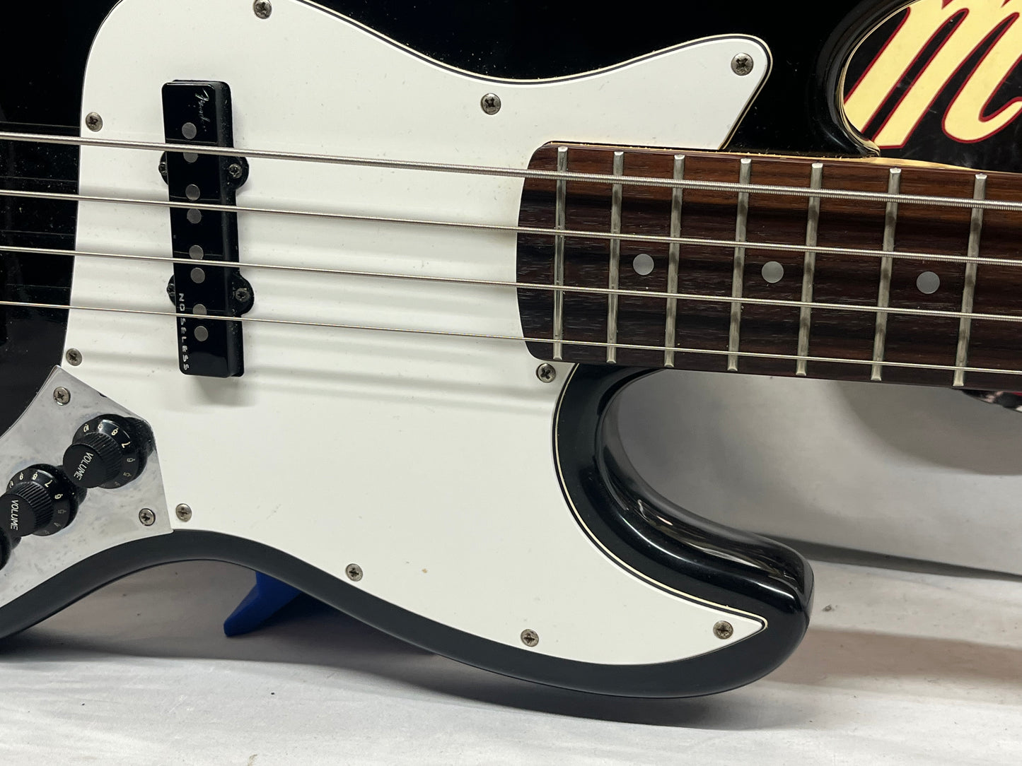 Squier 4-String Electric Jazz Bass