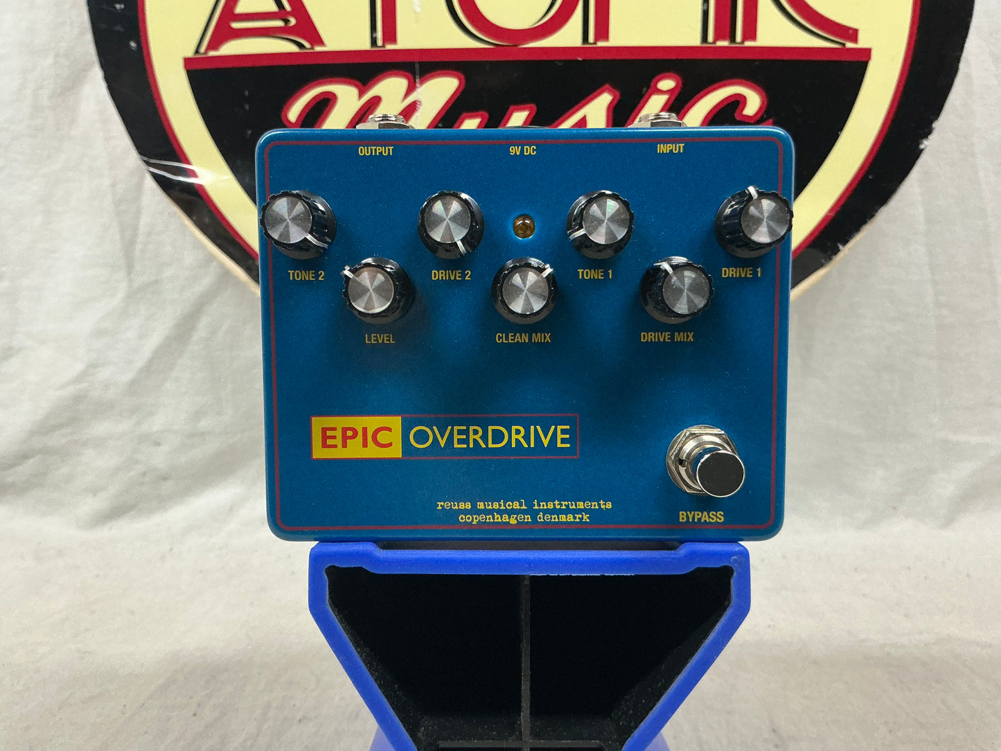 Reuss Musical Instruments Epic Overdrive Pedal with Box