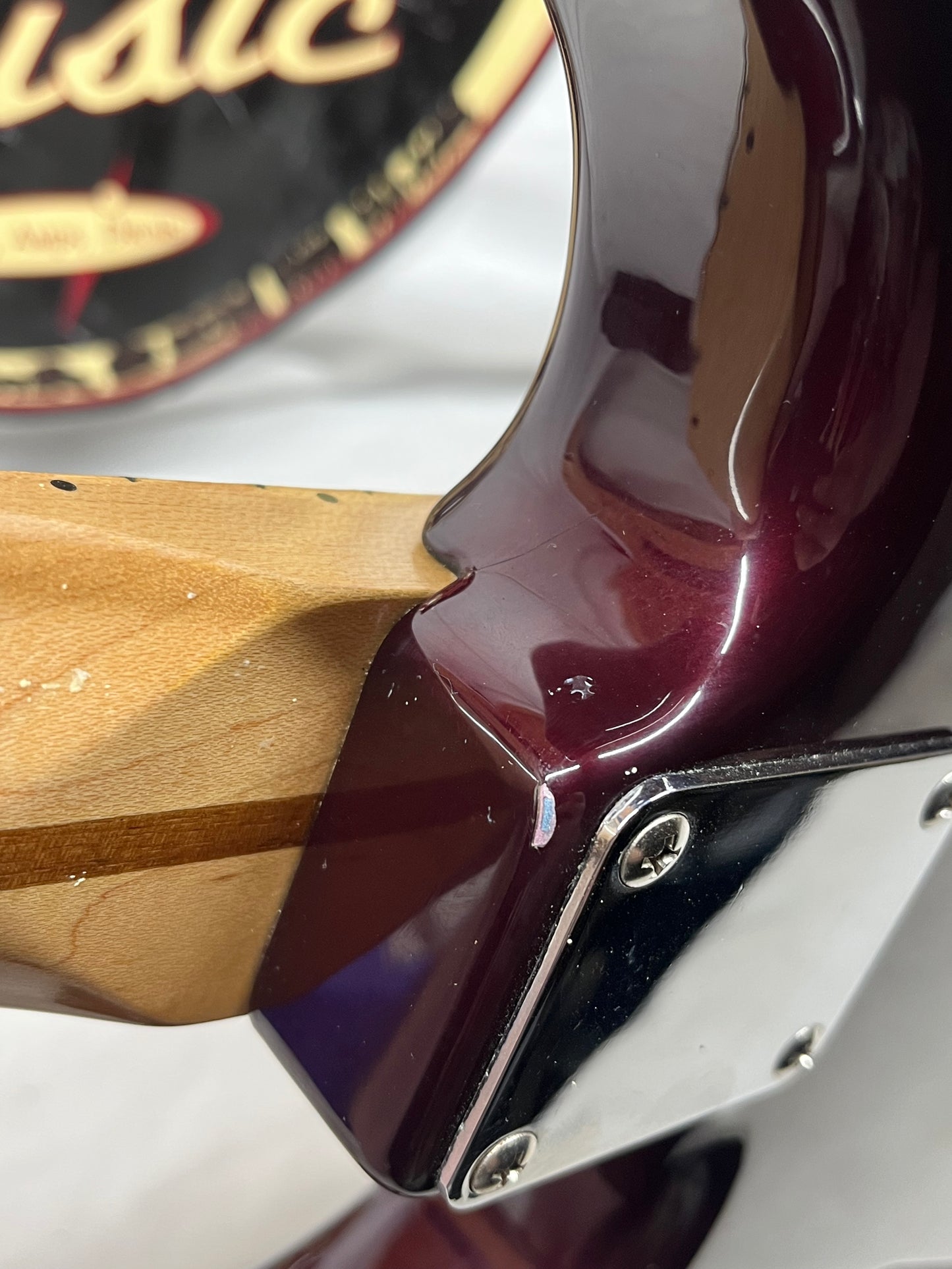 Fender Standard Stratocaster Strat HSS MIM - Made in Mexico - Midnight Wine