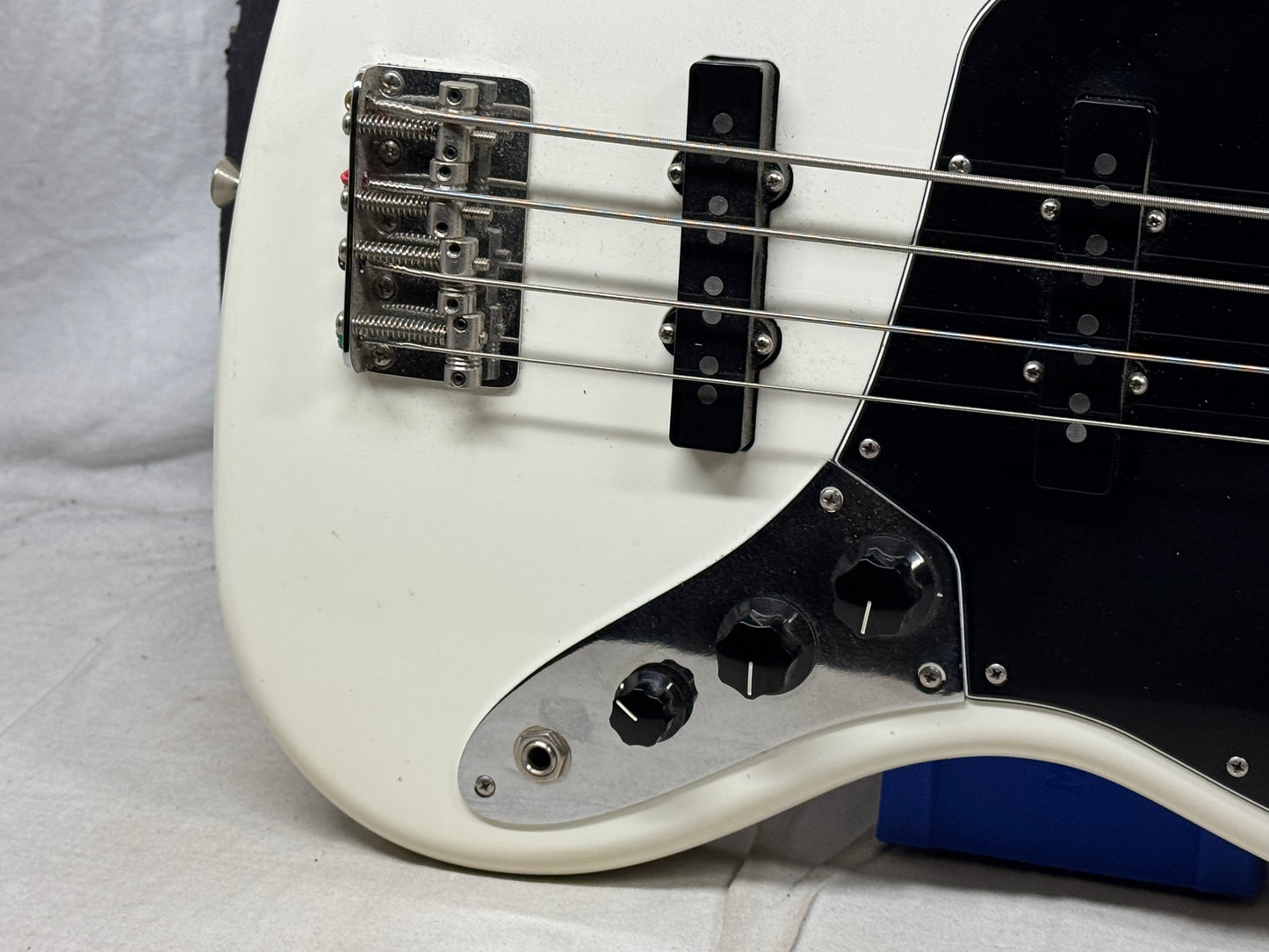 Fender American Performer Jazz Bass 4-string J-Bass with Gig Bag 2019 - Arctic White / Rosewood fingerboard