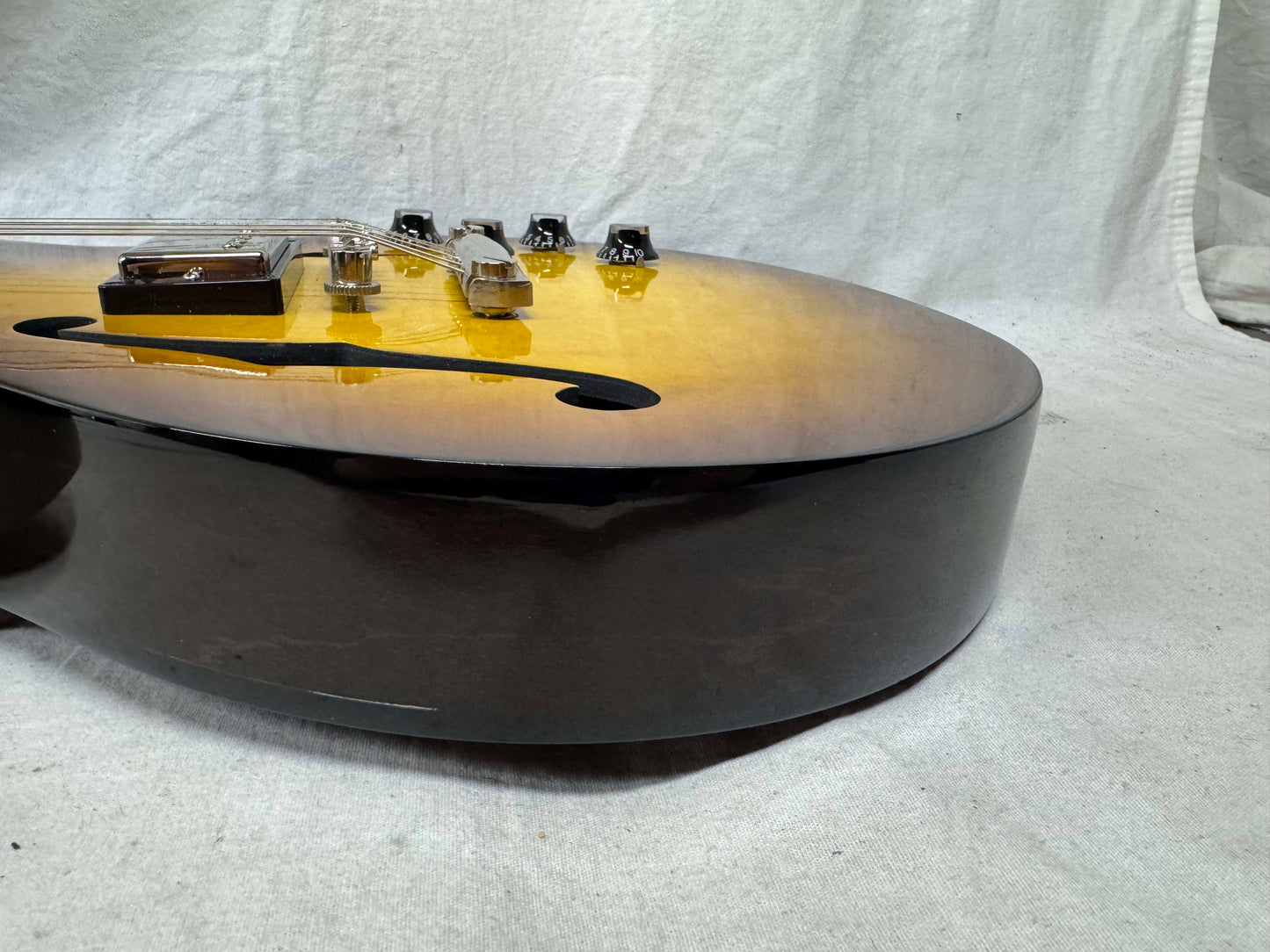 Gibson Les Paul ES Memphis Semi-Hollowbody Guitar with Case