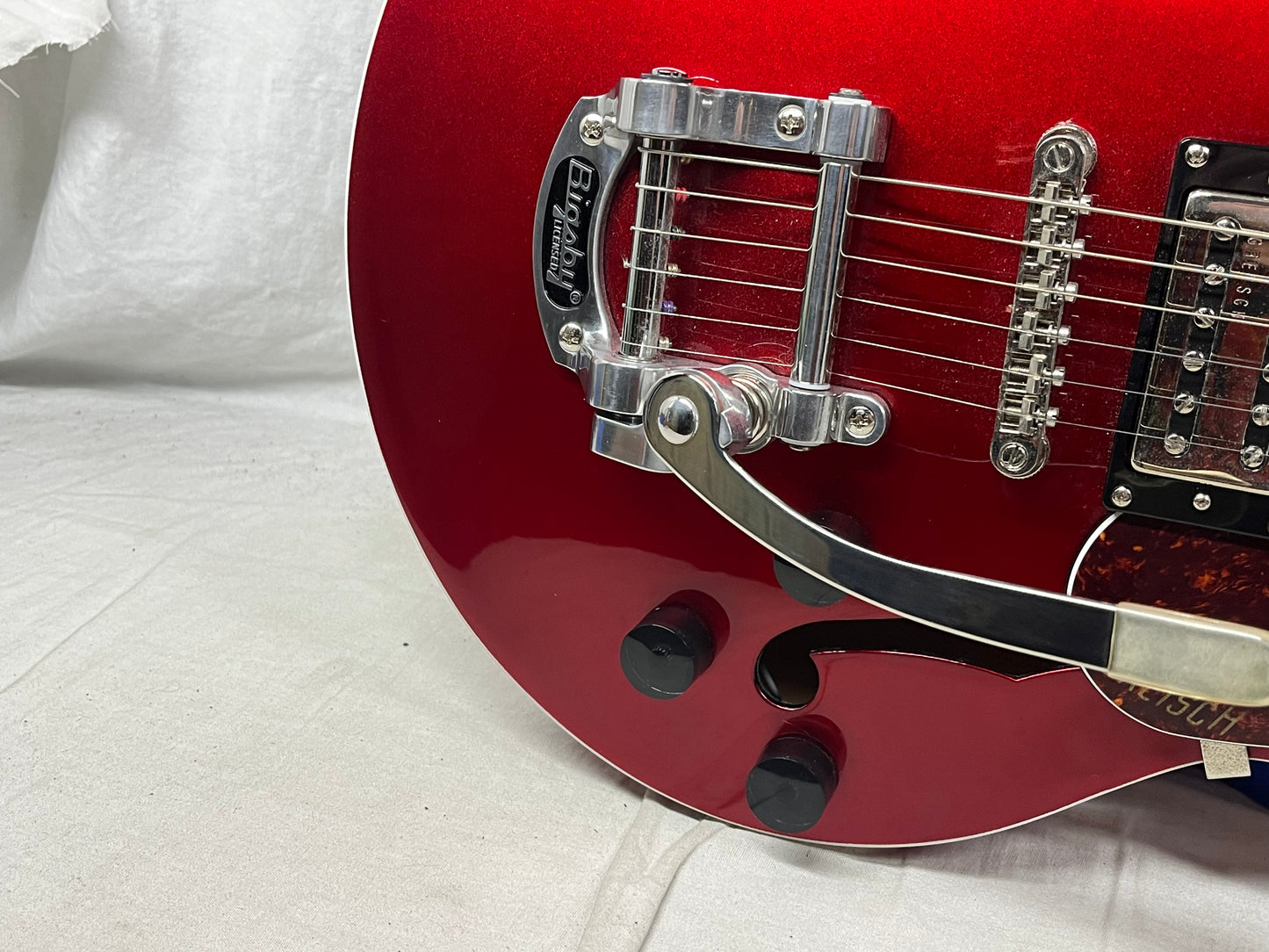 Gretsch Streamliner G2657T Candy Apple Red Semi-Hollow Body Electric Guitar