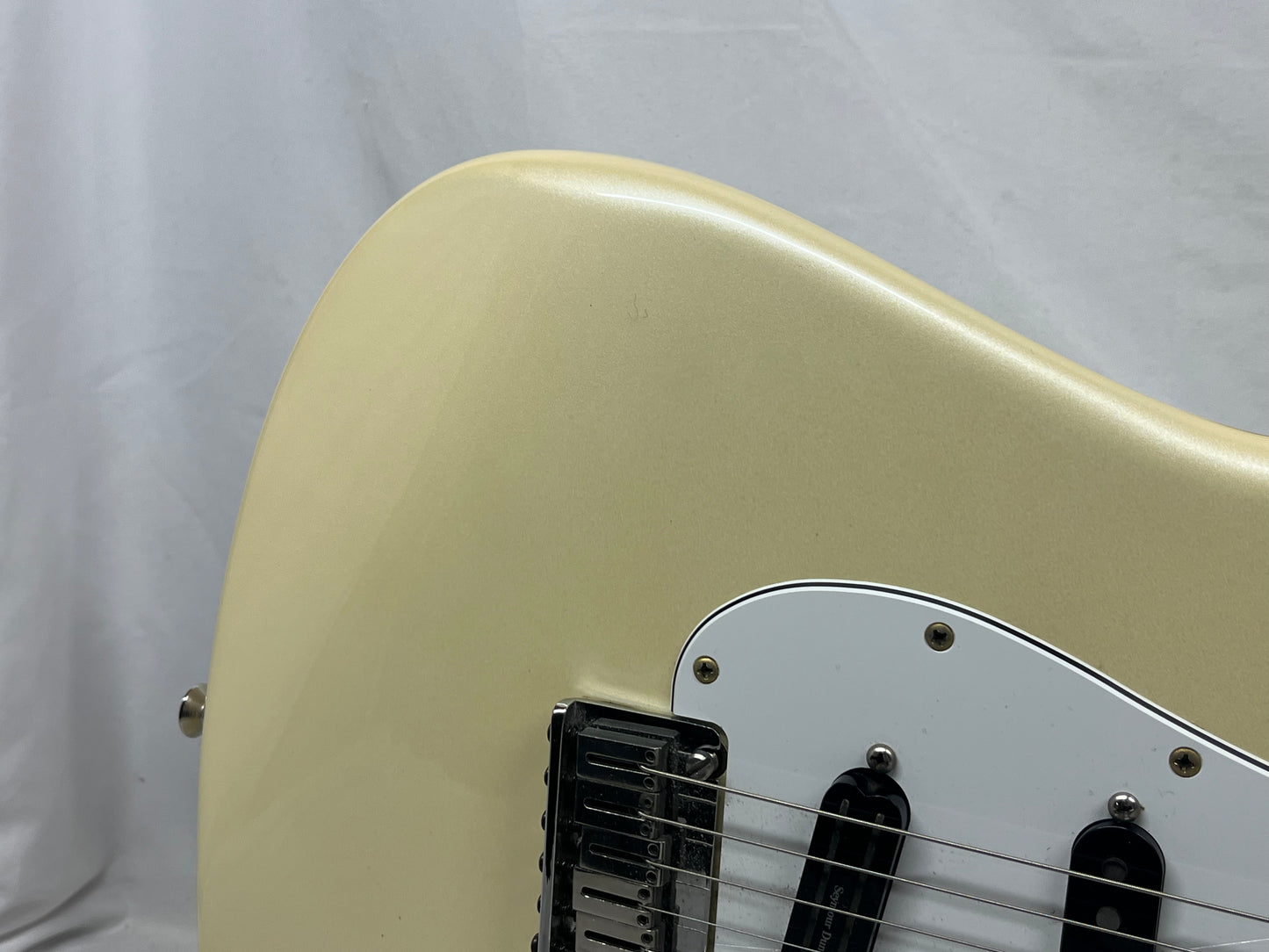 Fender American Elite Stratocaster Strat Shawbucker Electric Guitar with Hard Case