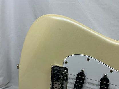 Fender American Elite Stratocaster Strat Shawbucker Electric Guitar with Hard Case